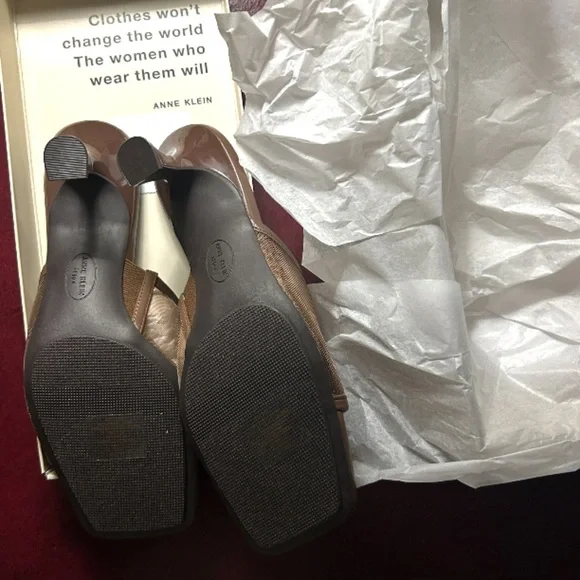 Favorite Brown Kitten Heels Brown Mesh Sandals AK Size 8 NEW IN BOX SOLDOUT NWT - Picture 12 of 16